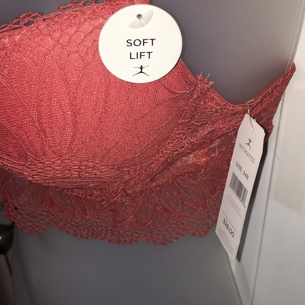 New bra - Picture 3 of 3